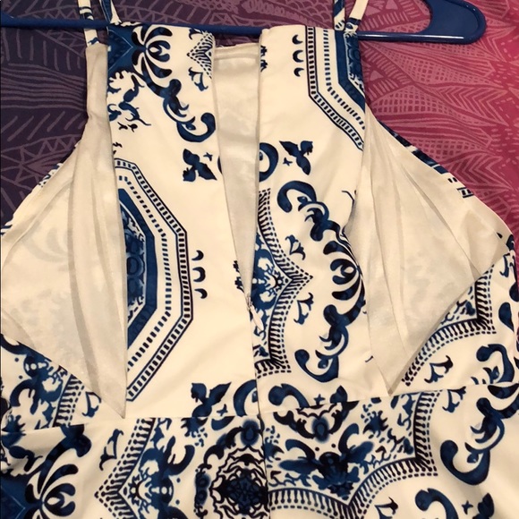 Sideboob Dutch Tea Dress - Picture 6 of 8